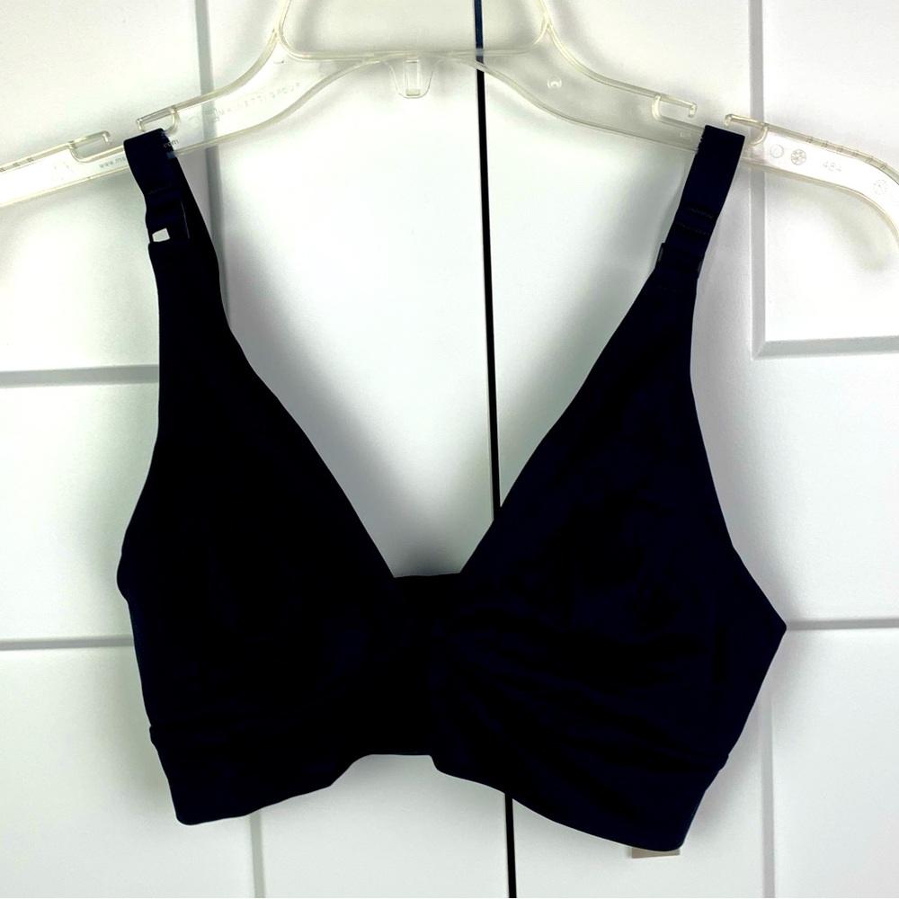 NWT Everlane XS SMALL The Invisible Bra Black Comfort